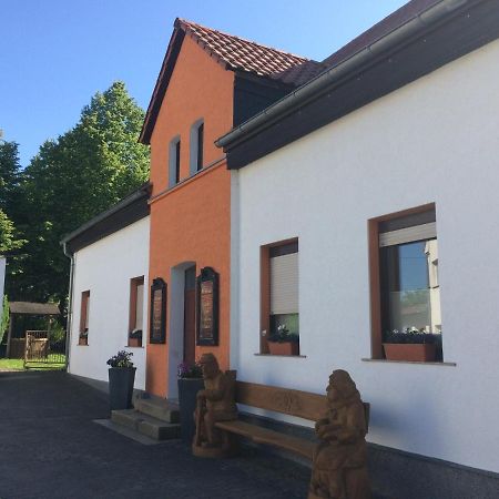 Pension Zum Alten Gasthaus Haensel Krauschwitz Exterior photo