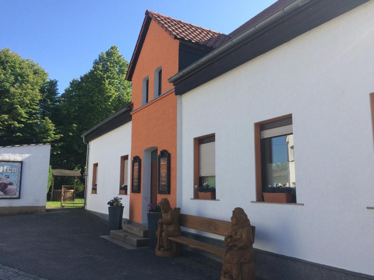 Pension Zum Alten Gasthaus Haensel Krauschwitz Exterior photo